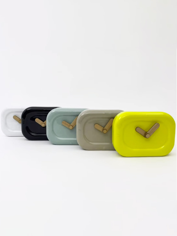 horloge ceramique - bazar de lujo amarillo
