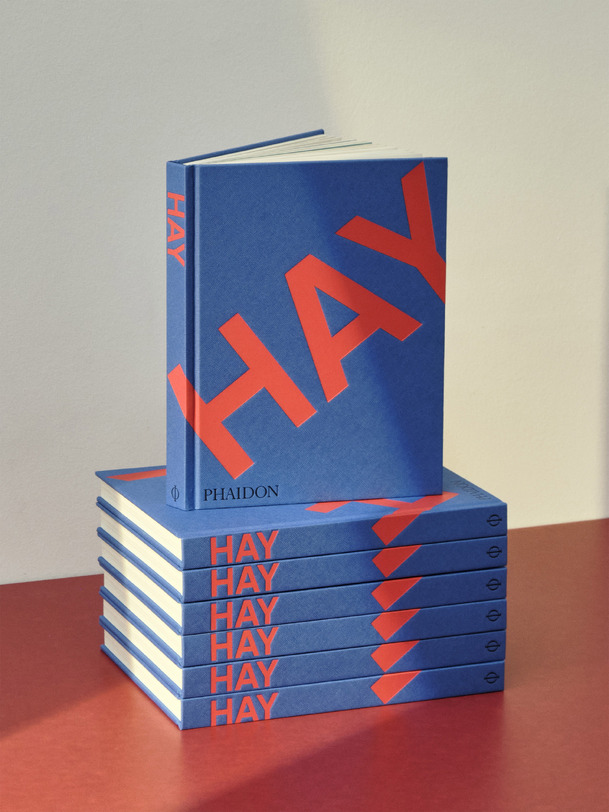 livre de heno phaidon - heno azul