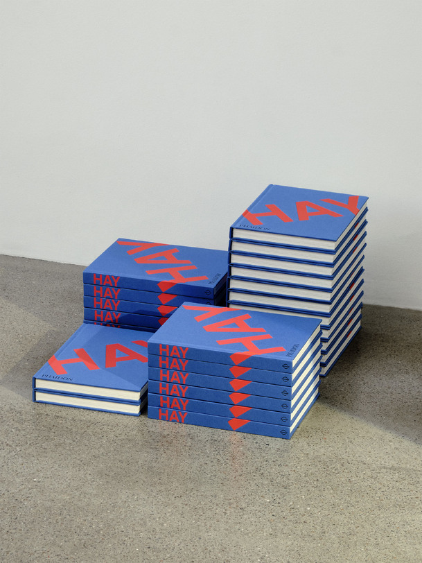 livre de heno phaidon - heno azul