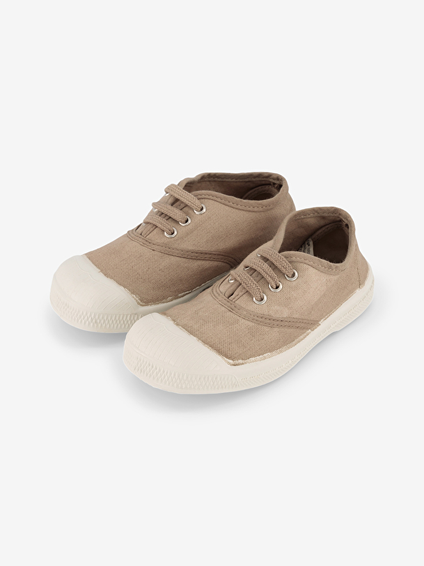 los niños cordones de tenis shell