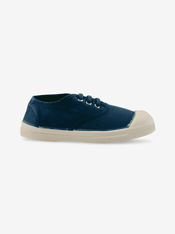 los niños cordones de tenis en el extranjero