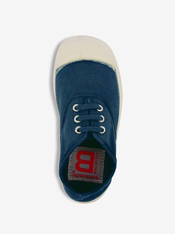 los niños cordones de tenis en el extranjero