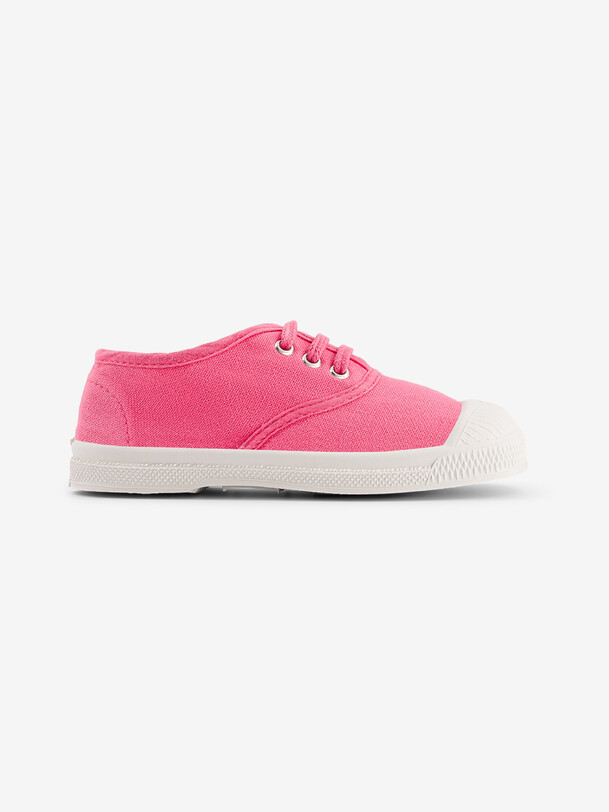 los niños cordones de los tenis de azalea
