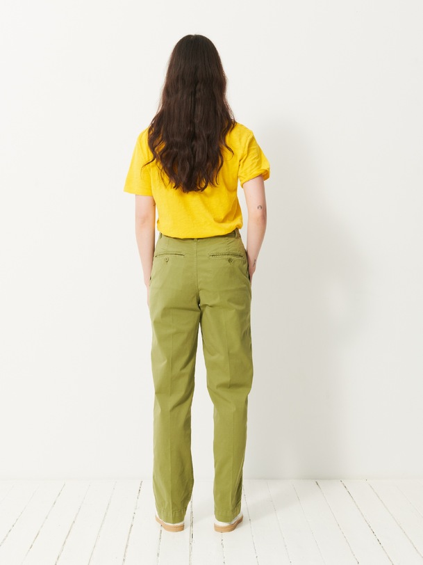 pantalones de chino de oliva