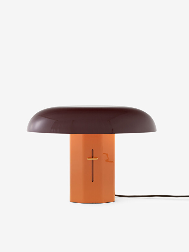la montera de burdeosnaranja lámpara de mesa naranja
