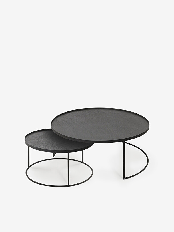 conjunto de mesas con bandejas negro