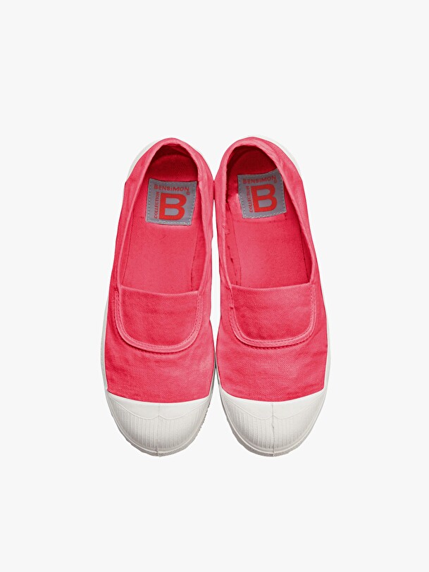la mujer elástica de tenis de indian pink