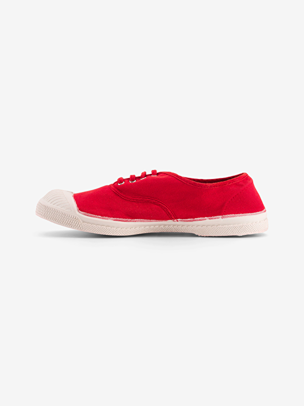 las mujeres cordones de los tenis de pasión