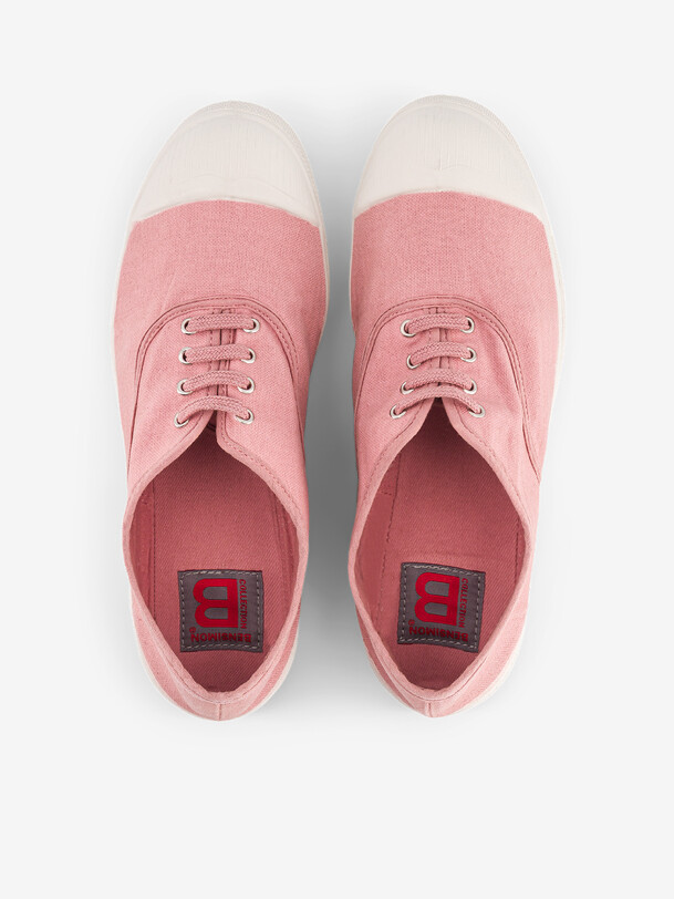 las mujeres cordones de los tenis de fleur